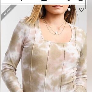Gilded Intent Tie-Dye Long Sleeve Top. Exclusively from Buckle. Sz XL  fitted